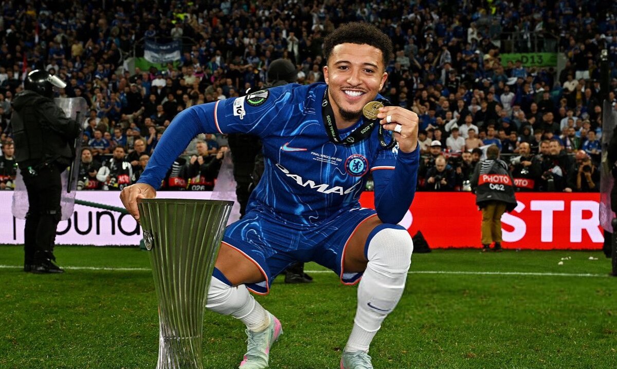 El Manchester United, dispuesto a liberar a Jadon Sancho